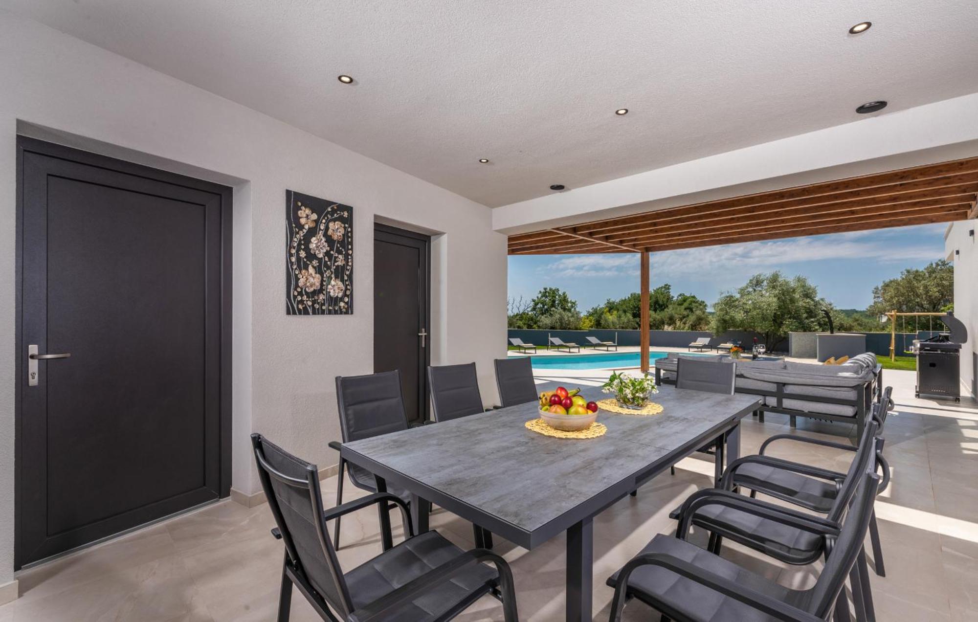 Villa Posidonia Near Pula With Sea View And Surrounded By Olive Trees Krnica Luaran gambar