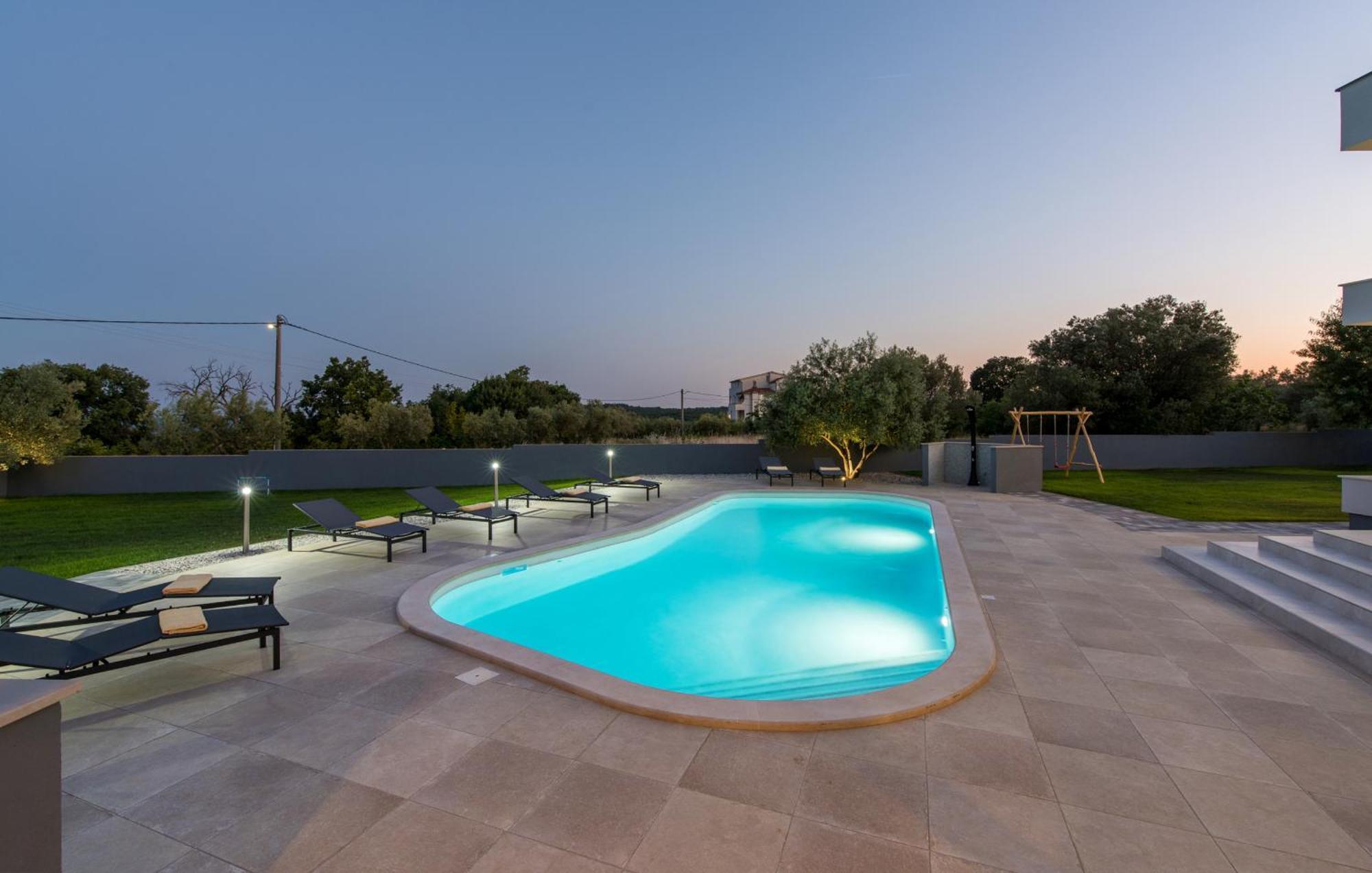 Villa Posidonia Near Pula With Sea View And Surrounded By Olive Trees Krnica Luaran gambar